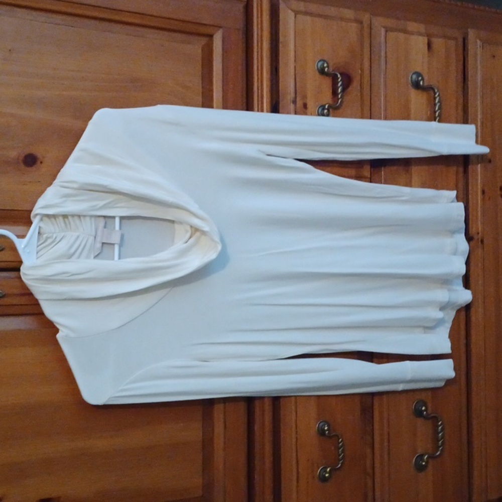 Long sleeve top